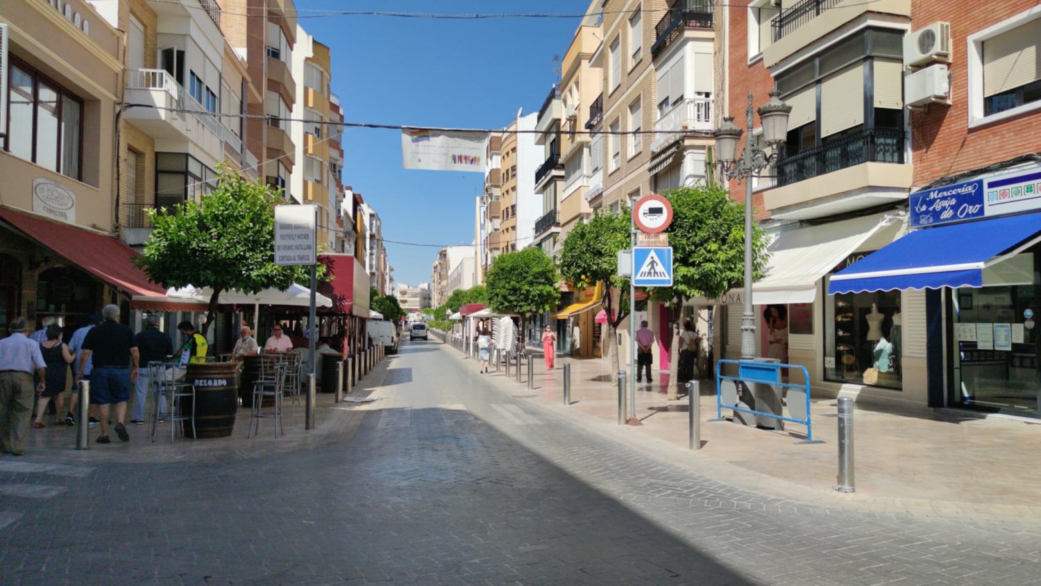 Refuerzo de seguridad en la zona comercial